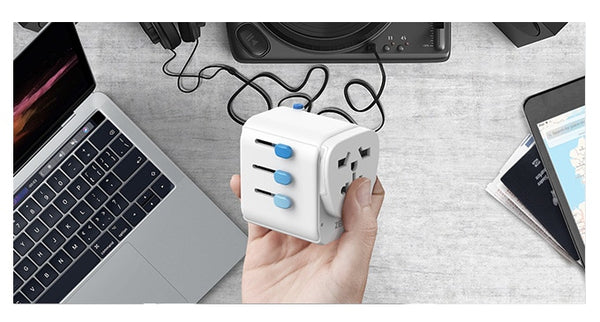 Zendure Announces Passport Pro Universal Travel Adapter with Ground Connection and Push-Button Resetting Fuse